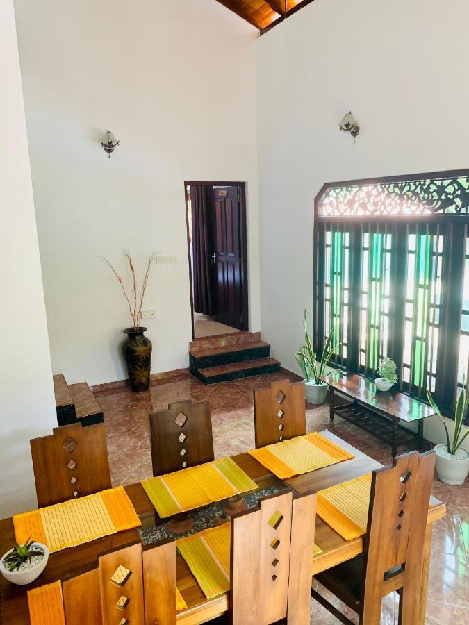 Wanderers Galle Unawatuna Exterior photo